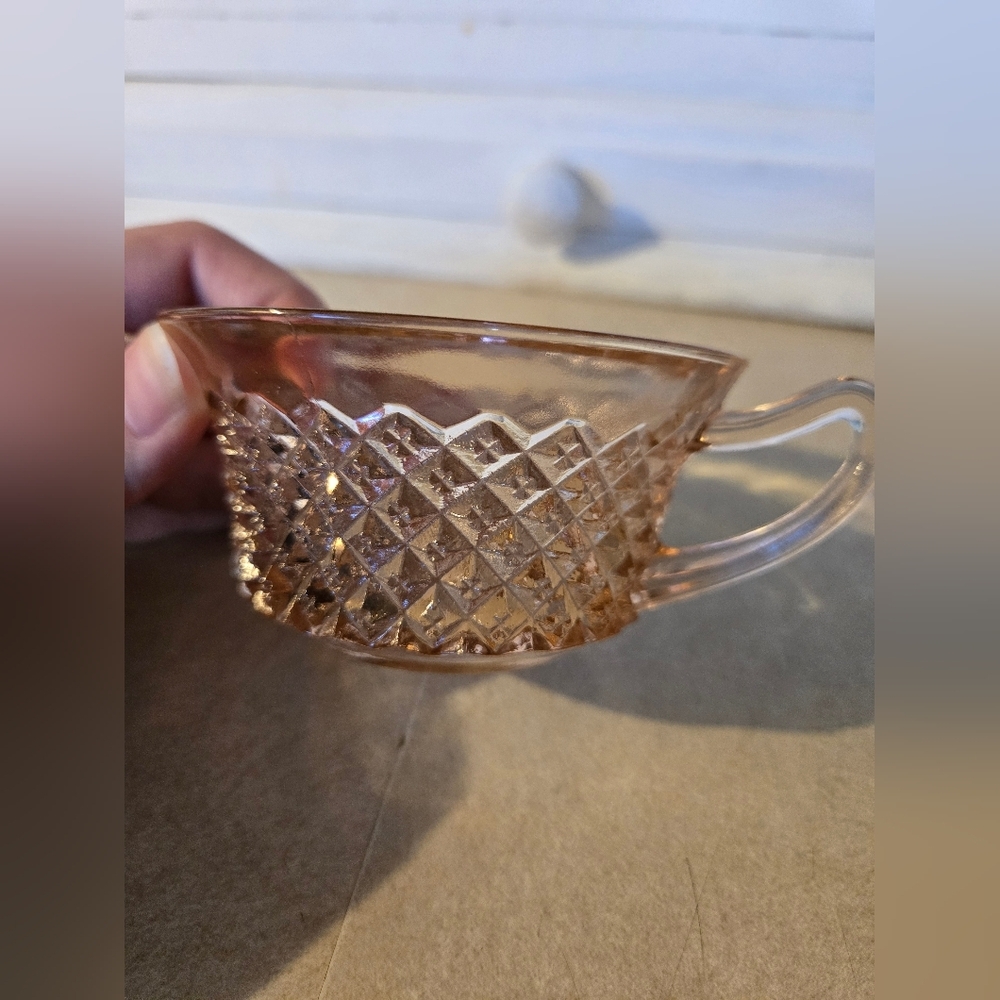 Vintage Anchor Hocking Miss America Pink Glass Teacup - Picture 3 of 5